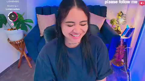 Snapshot of miiaa7_ chatting on 18, 7, 2026 Ma is my name I invite you to check out my wish list for my birthday online show from 18, 7, 2026