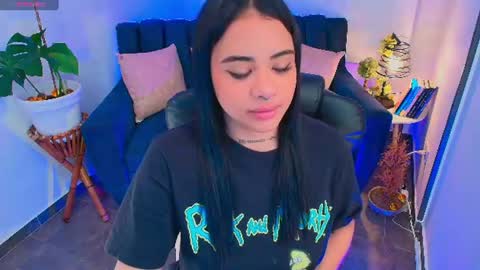 Snapshot of miiaa7_ chatting on 20, 7, 2026 Ma is my name I invite you to check out my wish list for my birthday online show from 20, 7, 2026