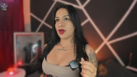 Snapshot of miiaa_stone chatting on 26, 5, 2026 miiaa stone online show from 26, 5, 2026