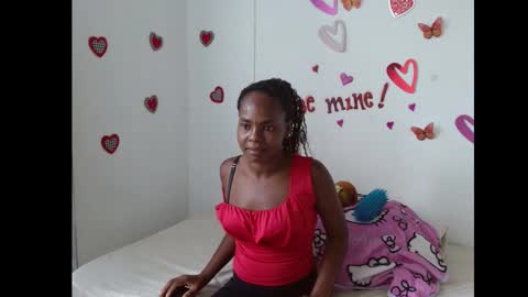 miiavelet online show from 10, 11, 2025