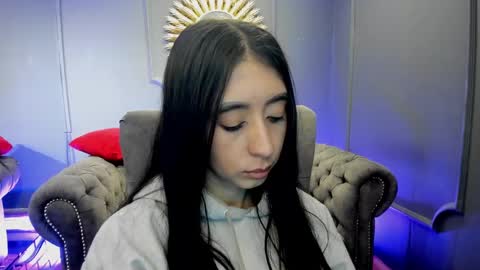 miilu  online show from 17, 1, 2025