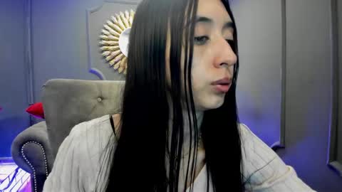 miilu  online show from 29, 1, 2025