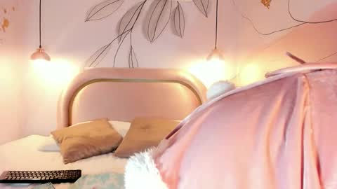 Misaki online show from 27, 10, 2025