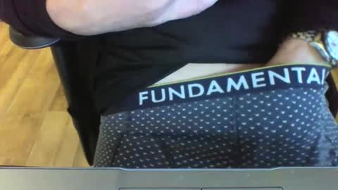 Snapshot of mik116 chatting on 23, 12, 2024 mik online show from 23, 12, 2024