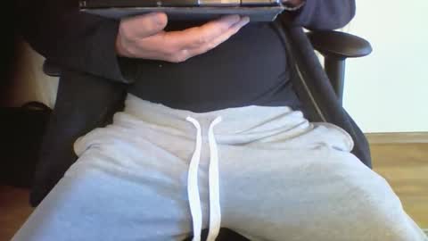 Snapshot of mik116 chatting on 22, 9, 2025 mik online show from 22, 9, 2025