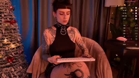 mika_moon_ online show from 29, 12, 2024