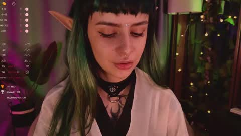 mika_moon_ online show from 9, 2, 2025