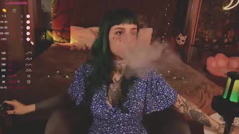 mika_moon_ online show from 26, 2, 2025
