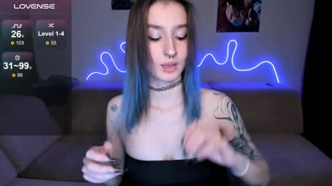 Mika online show from 3, 4, 2026