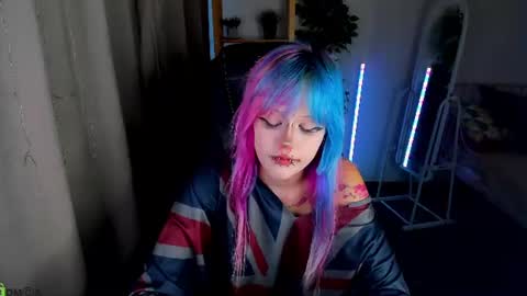 Snapshot of mika_vatashi chatting on 19, 7, 2026 Mika online show from 19, 7, 2026