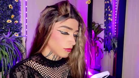 mikaelarangel online show from 23, 10, 2025