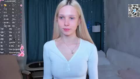 Angel girl online show from 21, 3, 2026