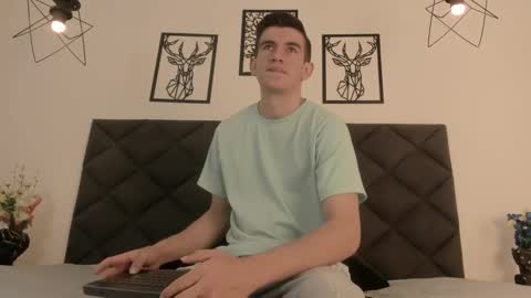 mikael online show from 23, 2, 2025