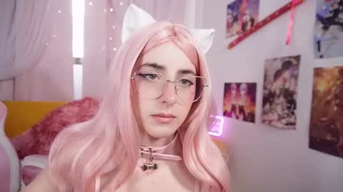 Mika online show from 4, 11, 2025