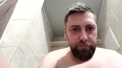 Mika online show from 27, 12, 2024