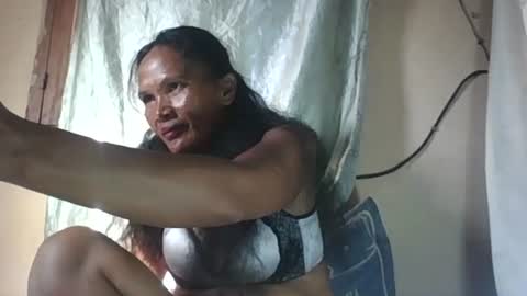 mikaya271700 online show from 15, 4, 2026