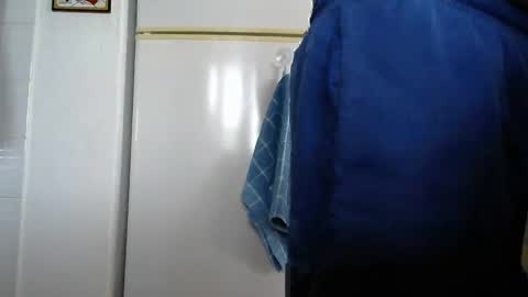 Snapshot of mike26051 chatting on 14, 12, 2024 mike26051 online show from 14, 12, 2024