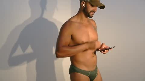Snapshot of mike4fun99 chatting on 6, 6, 2026 mike online show from 6, 6, 2026