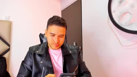 Mike  online show from 8, 11, 2025