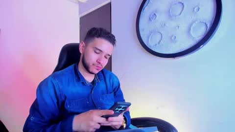 Mike  online show from 25, 2, 2026