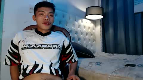 Snapshot of mike_cummer chatting on 18, 5, 2026 Chan Chan online show from 18, 5, 2026