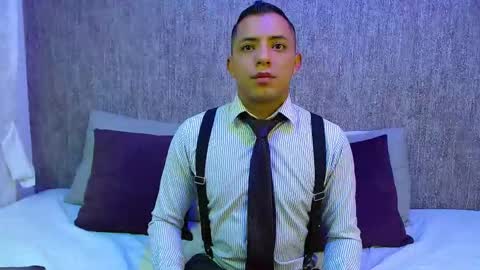 mike_fetiche online show from 28, 10, 2025