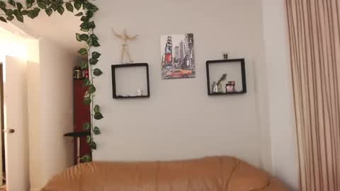 Enrique Rolly online show from 27, 2, 2025