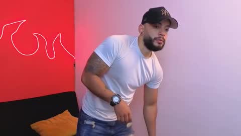 Snapshot of mike_savage3 chatting on 1, 2, 2026 Mike online show from 1, 2, 2026