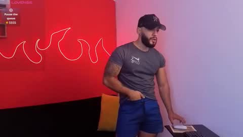 Snapshot of mike_savage3 chatting on 13, 3, 2026 Mike online show from 13, 3, 2026