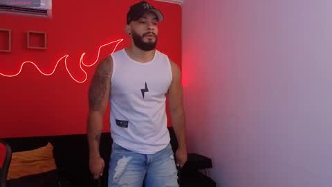 Snapshot of mike_savage3 chatting on 4, 4, 2026 Mike online show from 4, 4, 2026