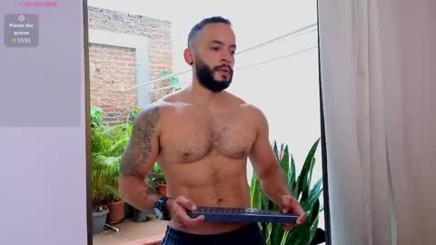 Snapshot of mike_savage3 chatting on 6, 5, 2026 Mike online show from 6, 5, 2026