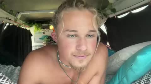 Snapshot of mike_sunn chatting on 10, 10, 2025 Mike online show from 10, 10, 2025