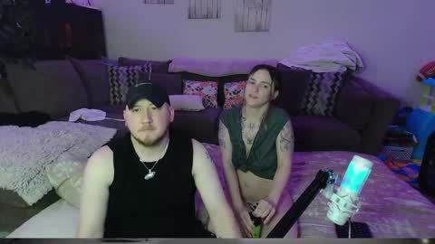 Snapshot of mikeandbrittdtf chatting on 25, 5, 2026 MikeAndBrittNPC online show from 25, 5, 2026