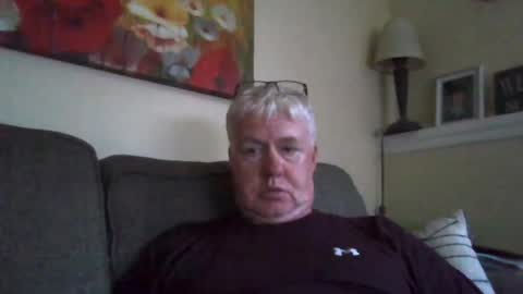 Snapshot of mikeb3200 chatting on 5, 7, 2026 mikeb3200 online show from 5, 7, 2026