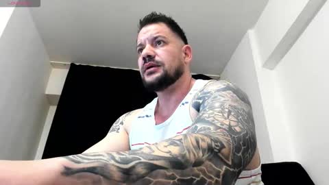 Snapshot of mikebigboy31 chatting on 4, 3, 2026 Mike online show from 4, 3, 2026