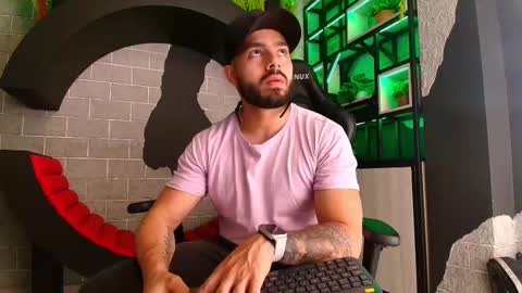 Mike Blare online show from 12, 1, 2025