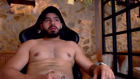 Mike Blare online show from 13, 1, 2025