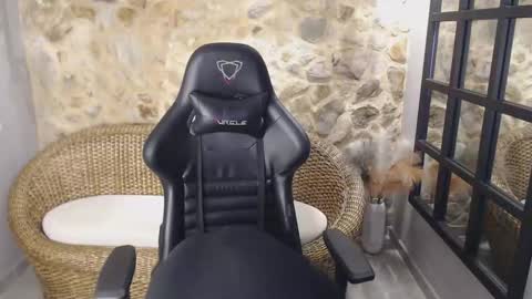 MIKE PARK  online show from 8, 10, 2025