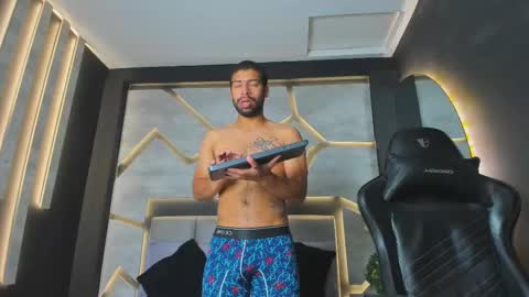 MIKE PARK  online show from 20, 10, 2025