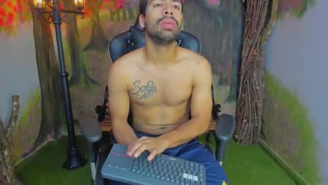 MIKE PARK  online show from 5, 11, 2025