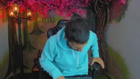 MIKE PARK  online show from 6, 11, 2025