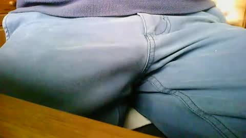 Snapshot of mikeybed chatting on 10, 2, 2026 mikeybed online show from 10, 2, 2026