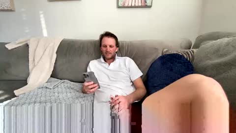 Snapshot of mikeywhite123 chatting on 3, 3, 2026 mikeywhite123 online show from 3, 3, 2026