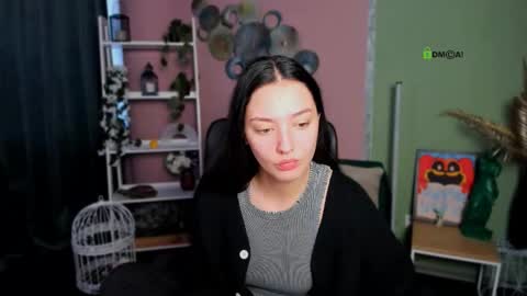 Snapshot of miki_nikki chatting on 9, 9, 2025 Miki online show from 9, 9, 2025