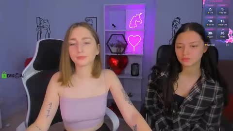 Snapshot of miki_nikki chatting on 17, 10, 2025 Miki online show from 17, 10, 2025