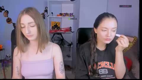 Snapshot of miki_nikki chatting on 24, 10, 2025 Miki online show from 24, 10, 2025