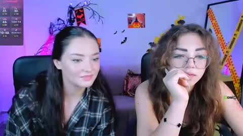 Snapshot of miki_nikki chatting on 27, 10, 2025 Miki online show from 27, 10, 2025