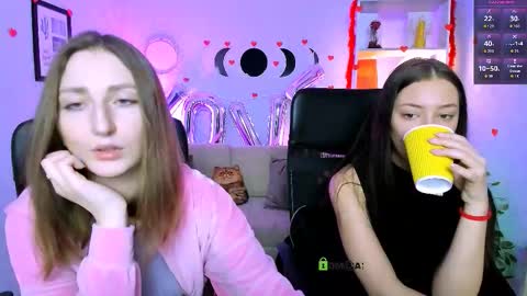 Snapshot of miki_nikki chatting on 13, 2, 2026 Miki online show from 13, 2, 2026