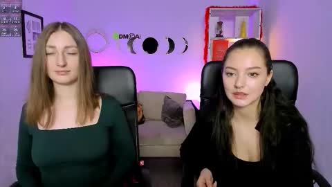 Snapshot of miki_nikki chatting on 27, 2, 2026 Miki online show from 27, 2, 2026