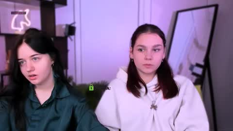 Snapshot of miki_ti chatting on 2, 2, 2026 miki_ti online show from 2, 2, 2026